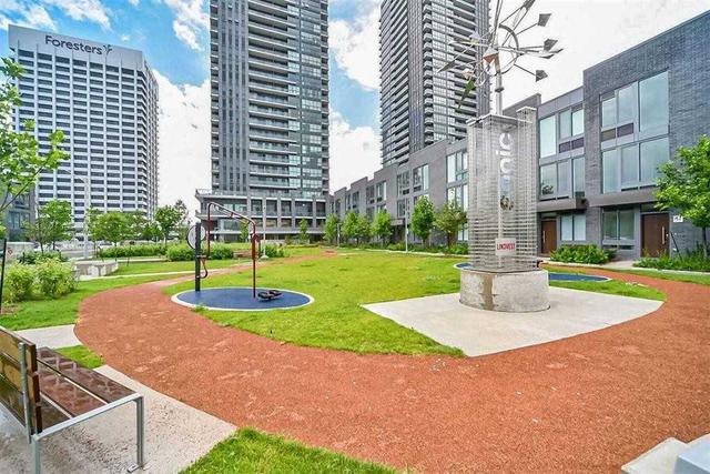 n707 - 6 Sonic Way, Condo with 3 bedrooms, 2 bathrooms and 1 parking in Toronto ON | Image 1