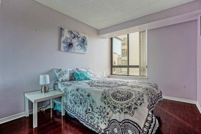 1101 - 211 St Patrick St, Condo with 2 bedrooms, 2 bathrooms and 1 parking in Toronto ON | Image 13