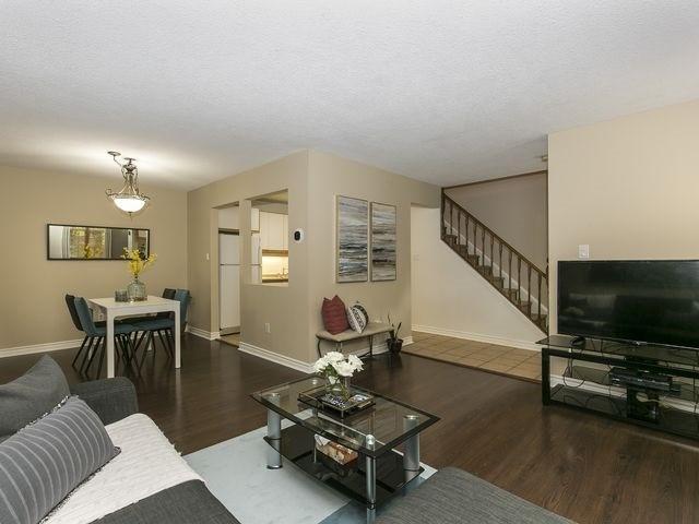 85 - 6650 Falconer Dr, Townhouse with 3 bedrooms, 2 bathrooms and 1 parking in Mississauga ON | Image 3