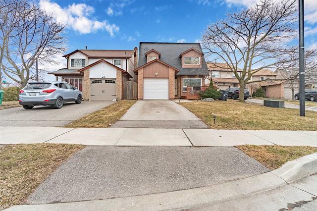 8 Borden Hill Crt, House detached with 3 bedrooms, 2 bathrooms and 3 parking in Brampton ON | Image 12
