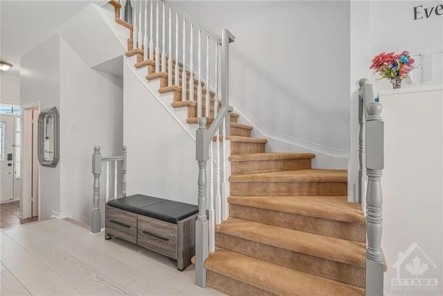 612 Everlasting Crescent, Townhouse with 3 bedrooms, 3 bathrooms and 3 parking in Ottawa ON | Image 13