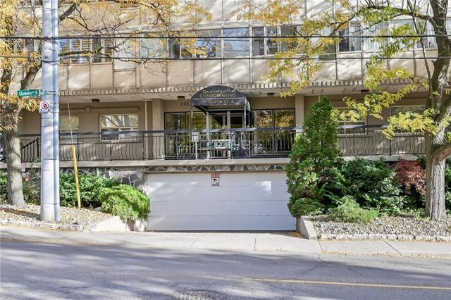 405 - 101 Queen Street S, Condo with 1 bedrooms, 1 bathrooms and null parking in Hamilton ON | Image 2
