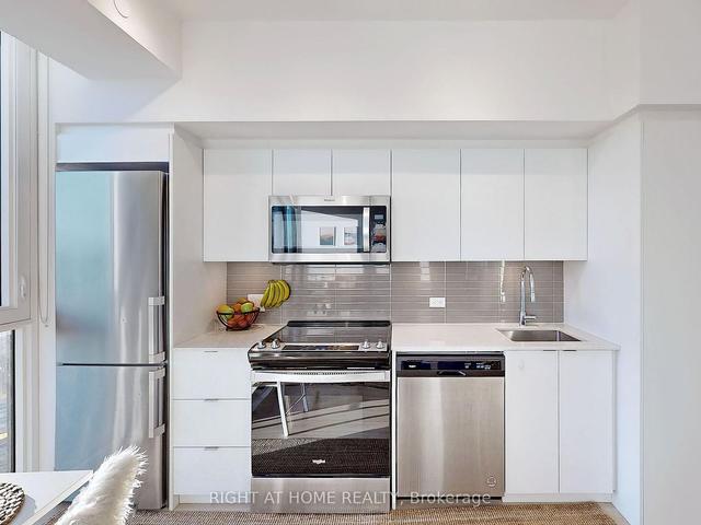 1203 - 30 Tretti Way, Condo with 2 bedrooms, 2 bathrooms and 1 parking in Toronto ON | Image 33