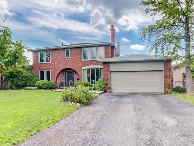 85 Sweeney Dr, House detached with 4 bedrooms, 4 bathrooms and 6 parking in Toronto ON | Image 1