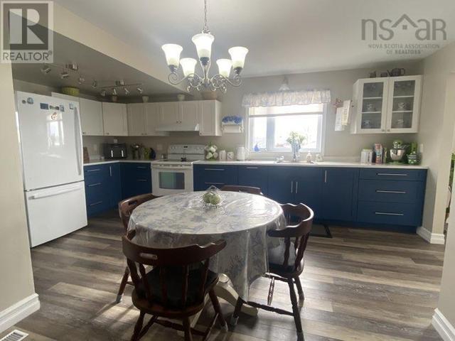 15715 Cabot Trail, House detached with 6 bedrooms, 1 bathrooms and null parking in Inverness, Subd. A NS | Image 12