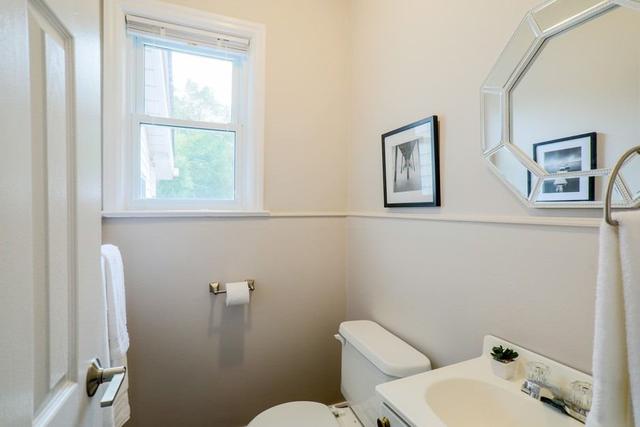 74 Midland Ave, House detached with 3 bedrooms, 3 bathrooms and 6 parking in Toronto ON | Image 22