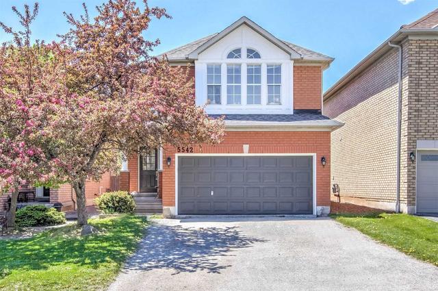 5542 Highbank Rd, House detached with 4 bedrooms, 3 bathrooms and 2 parking in Mississauga ON | Image 1