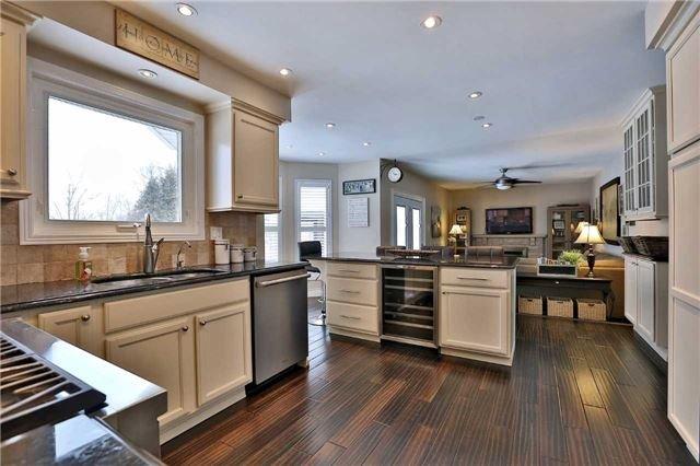 11005 Amos Dr, House detached with 4 bedrooms, 3 bathrooms and 20 parking in Milton ON | Image 9