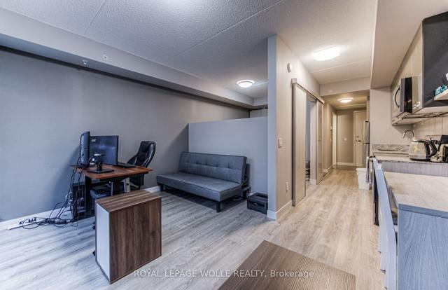 215 - 250 Albert St, Condo with 1 bedrooms, 1 bathrooms and 1 parking in Waterloo ON | Image 13