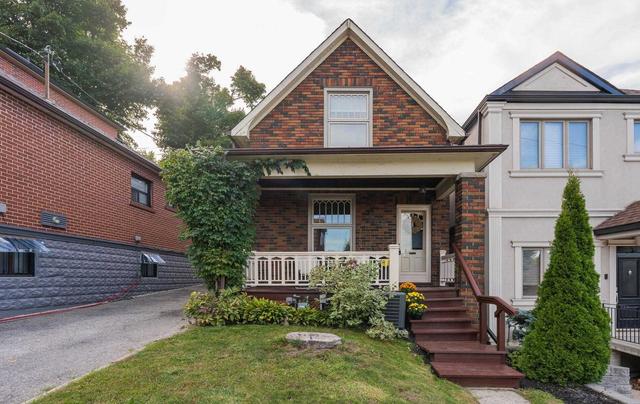 390 Harvie Ave, House detached with 3 bedrooms, 2 bathrooms and 1 parking in Toronto ON | Image 1