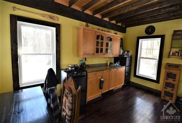 9728 509 Highway, House detached with 1 bedrooms, 0 bathrooms and 6 parking in North Frontenac ON | Image 14