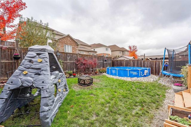18 Trimble Cres, House detached with 4 bedrooms, 3 bathrooms and 4 parking in Guelph ON | Image 24