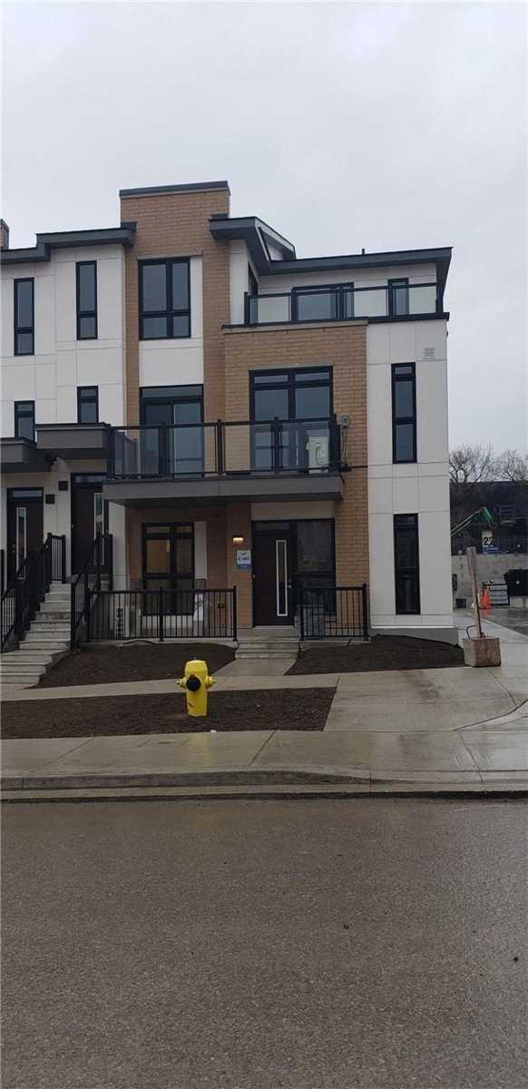 207 - 140 Canon Jackson Dr, Townhouse with 3 bedrooms, 3 bathrooms and 1 parking in Toronto ON | Card Image