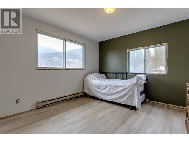 1538 Highway 6, House detached with 3 bedrooms, 1 bathrooms and 14 parking in Lumby BC | Image 20