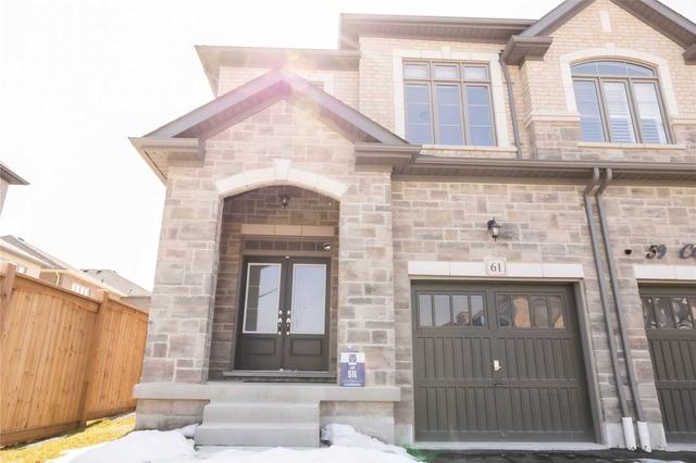 61 Closson Dr, House semidetached with 4 bedrooms, 3 bathrooms and 2 parking in Whitby ON | Image 1