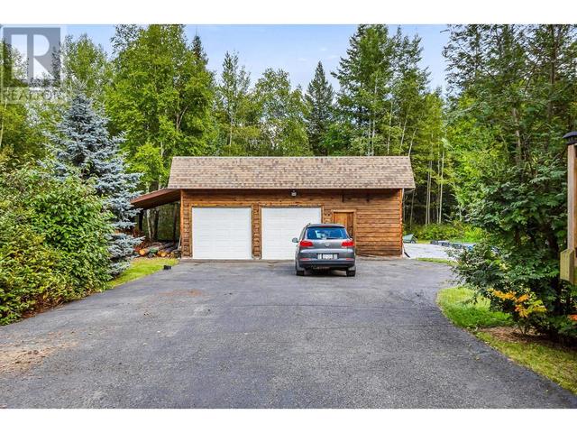 1475 Bowron Road, House detached with 4 bedrooms, 3 bathrooms and null parking in Fraser Fort George D BC | Image 34