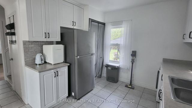 15 West 1st St, House detached with 4 bedrooms, 2 bathrooms and 3 parking in Hamilton ON | Image 38