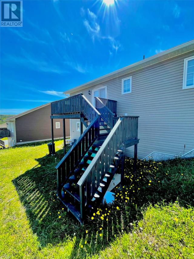 16 Clyde Avenue, House other with 5 bedrooms, 3 bathrooms and null parking in Clarenville NL | Image 4