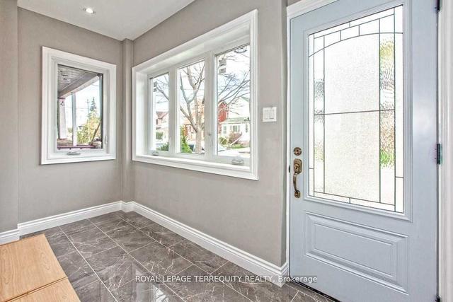 254 Cedarvale Ave, House detached with 2 bedrooms, 2 bathrooms and 0 parking in Toronto ON | Image 12