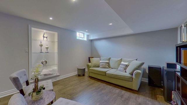 11 Beebe Cres, House detached with 4 bedrooms, 5 bathrooms and 5 parking in Markham ON | Image 28