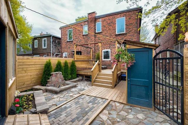 34 Lake Shore Dr, House semidetached with 3 bedrooms, 2 bathrooms and 1 parking in Toronto ON | Image 19