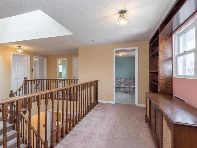 19 Esker Dr, House detached with 4 bedrooms, 3 bathrooms and 2 parking in Brampton ON | Image 13
