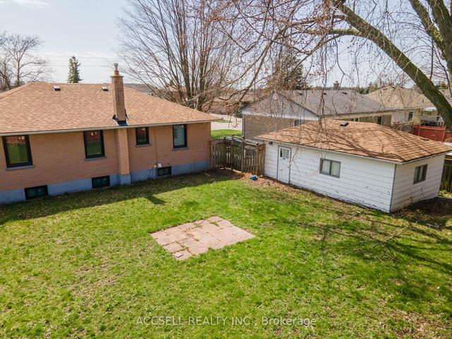 550 Adelaide Ave W, House detached with 4 bedrooms, 2 bathrooms and 5 parking in Oshawa ON | Image 30