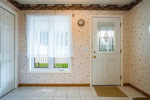 25 Pennsylvania Ave, House detached with 2 bedrooms, 2 bathrooms and 3 parking in Wasaga Beach ON | Image 17