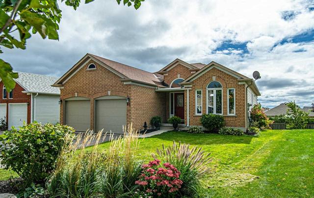 61 Jiggins Crt, House detached with 2 bedrooms, 3 bathrooms and 6 parking in Port Hope ON | Image 1