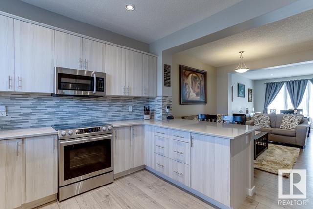 4073 Prowse Ln Sw, House detached with 4 bedrooms, 3 bathrooms and 4 parking in Edmonton AB | Image 12