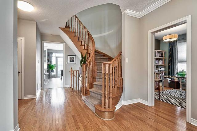 1384 Liverpool St, House detached with 4 bedrooms, 5 bathrooms and 4 parking in Oakville ON | Image 37