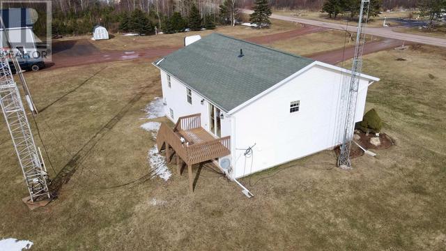 7303 Route 14|7303 & 7307 Route 14, House detached with 5 bedrooms, 2 bathrooms and null parking in O'Leary FD PE | Image 8