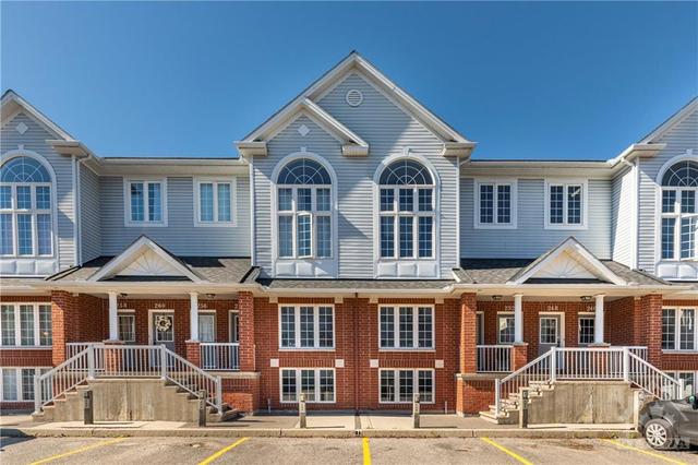 252 Gershwin Private, House attached with 2 bedrooms, 2 bathrooms and 1 parking in Ottawa ON | Image 1