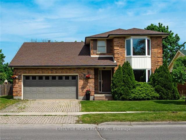 1217 Glenora Dr, House detached with 3 bedrooms, 3 bathrooms and 4 parking in London ON | Image 1