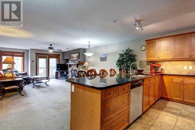 201, - 170 Crossbow Place, Condo with 2 bedrooms, 2 bathrooms and 1 parking in Canmore AB | Image 3