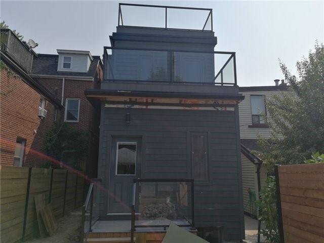 Unit2 - 246 Lippincott St, House detached with 3 bedrooms, 2 bathrooms and null parking in Toronto ON | Image 20