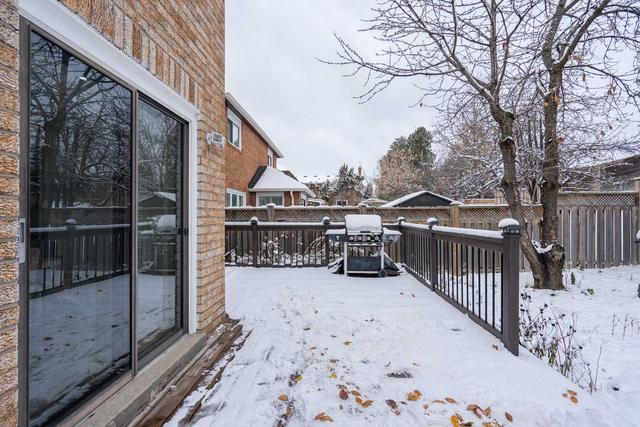 6 Lord Simcoe Dr, House detached with 4 bedrooms, 4 bathrooms and 5 parking in Brampton ON | Image 29