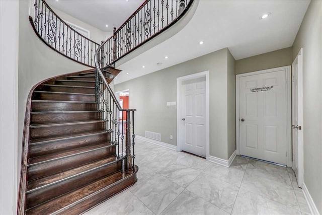 121 Bretton Circ, House detached with 5 bedrooms, 4 bathrooms and 8 parking in Markham ON | Image 34