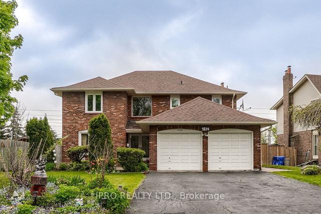 1236 Fleet St, House detached with 4 bedrooms, 4 bathrooms and 6 parking in Mississauga ON | Image 1