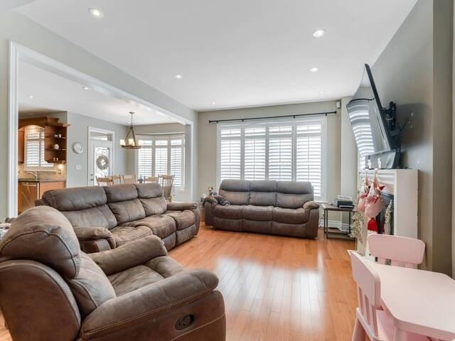 30 Lookout Crt, House detached with 4 bedrooms, 4 bathrooms and 6 parking in Halton Hills ON | Image 38