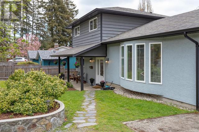 3083 Glen Lake Rd, House detached with 4 bedrooms, 4 bathrooms and 3 parking in Langford BC | Image 7