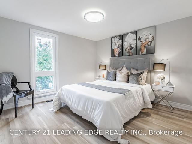 26 Gilbert Ave, House semidetached with 3 bedrooms, 3 bathrooms and 2 parking in Toronto ON | Image 21