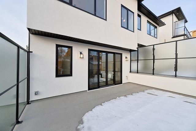 2221 28 Avenue Sw, Home with 4 bedrooms, 3 bathrooms and 4 parking in Calgary AB | Image 43