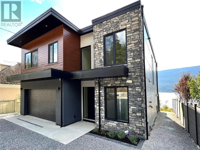 8546 97a Highway, House detached with 5 bedrooms, 3 bathrooms and 5 parking in North Okanagan F BC | Image 45