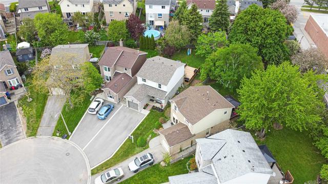 2413 Paula Crt, House detached with 3 bedrooms, 2 bathrooms and 4 parking in Burlington ON | Image 23