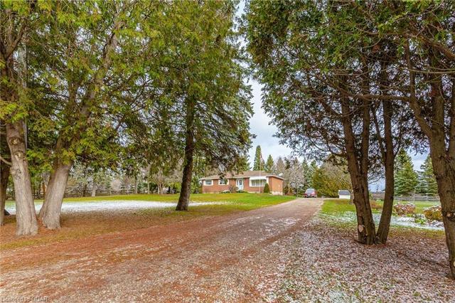 6417 Fifth Line, House detached with 3 bedrooms, 1 bathrooms and 8 parking in Centre Wellington ON | Image 13