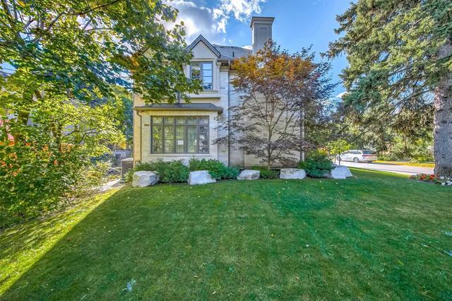 63 Alexandra Wood, House detached with 7 bedrooms, 7 bathrooms and 5 parking in Toronto ON | Image 14