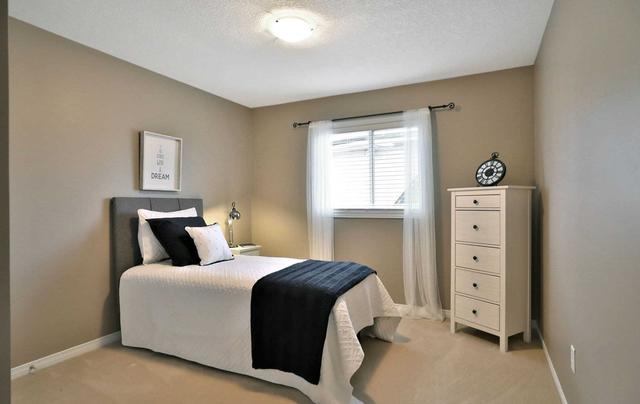 52 Bellroyal Cres, House detached with 4 bedrooms, 3 bathrooms and 4 parking in Hamilton ON | Image 22