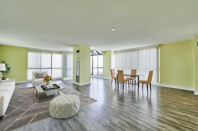 ph 5 - 3 Concorde Pl, Condo with 3 bedrooms, 3 bathrooms and 2 parking in Toronto ON | Image 9