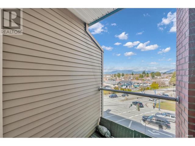 ph10 - 5438 Rupert Street, Condo with 2 bedrooms, 2 bathrooms and 1 parking in Vancouver BC | Image 10